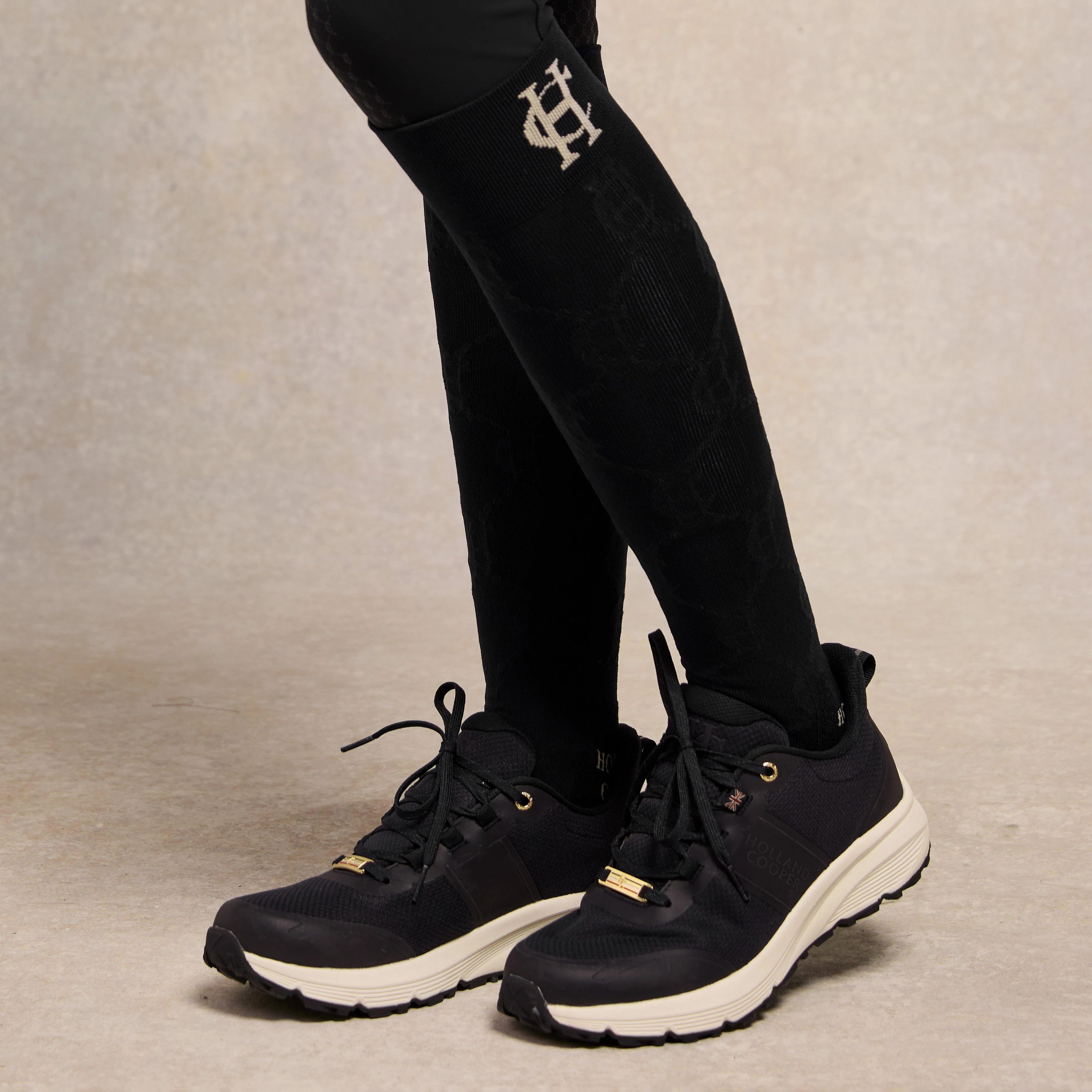 Womens Burghley Waterproof Trainer Black - Image 10