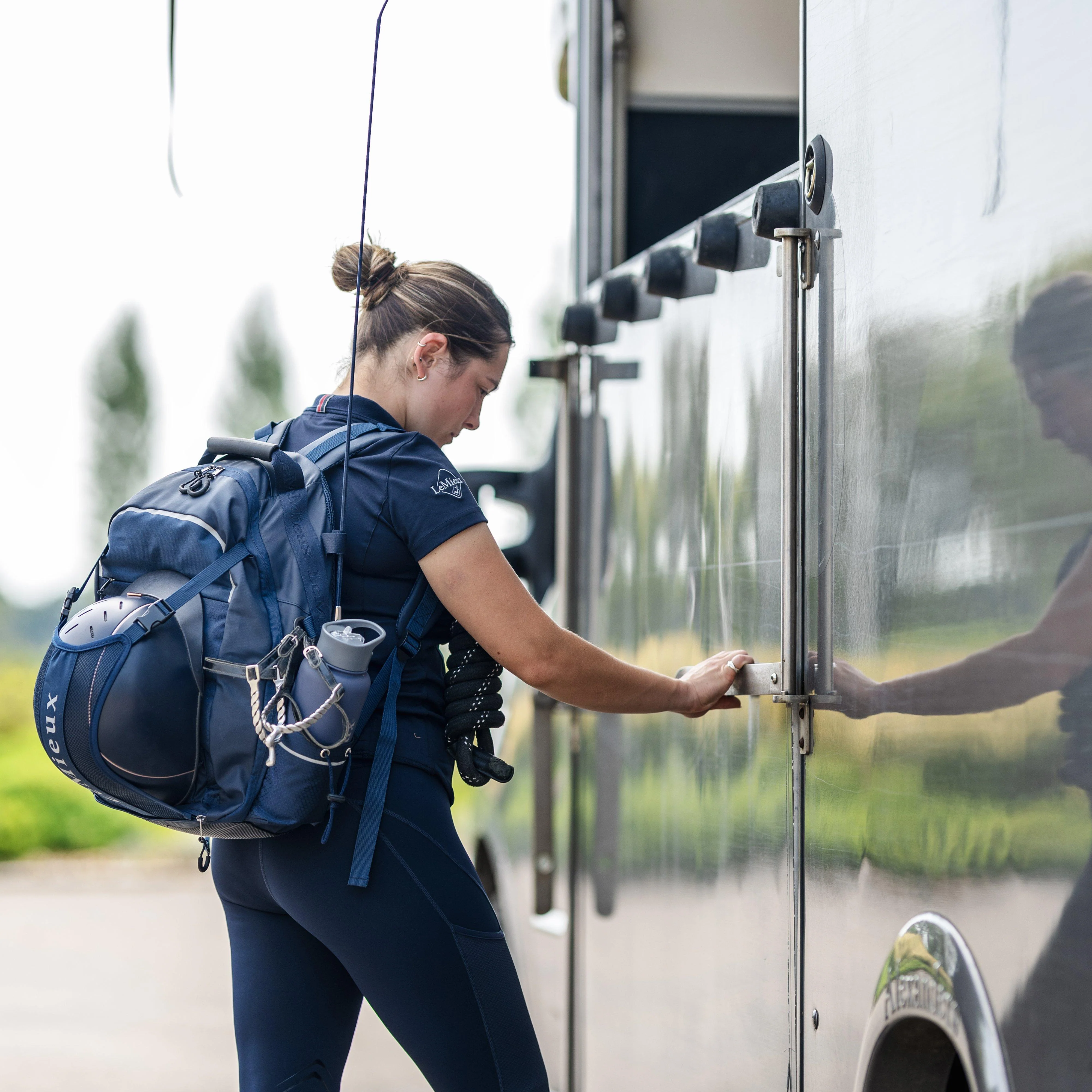Pro Rucksack Navy - Image 3