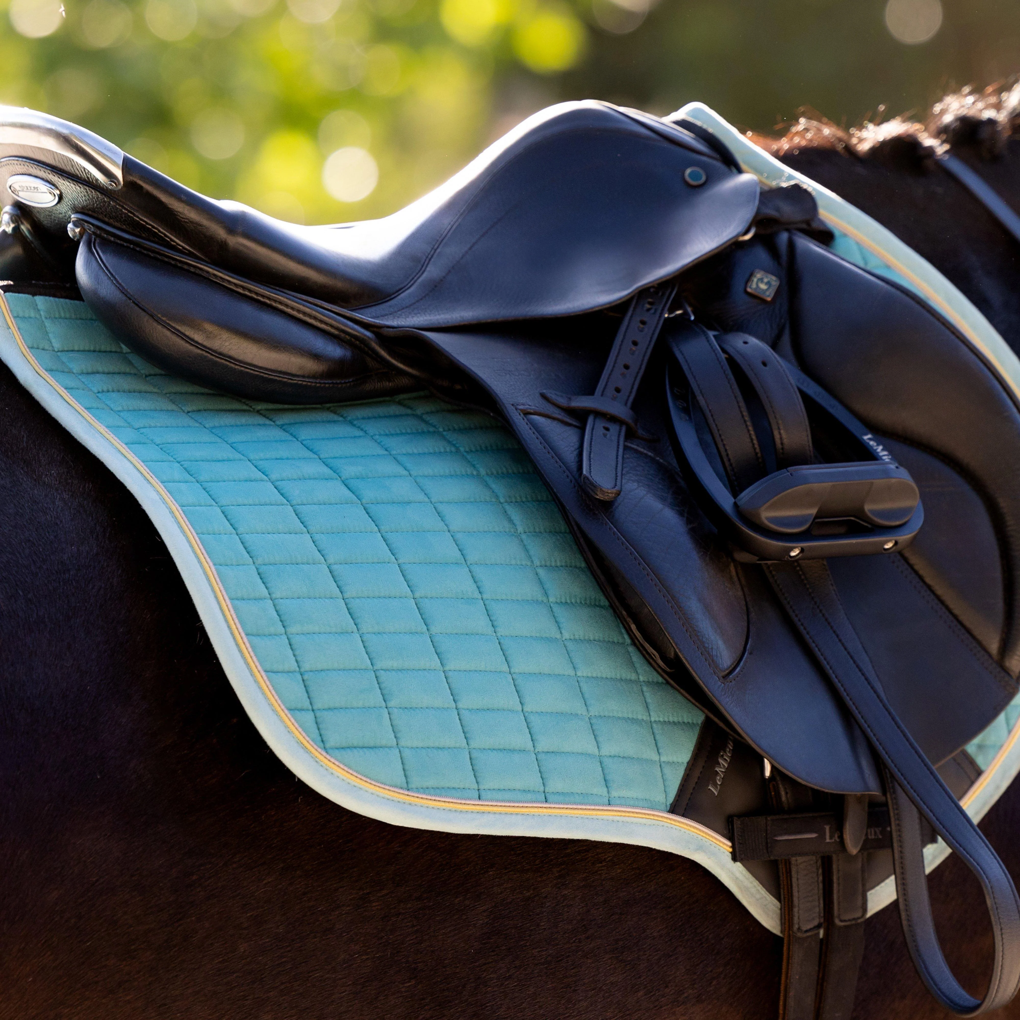 Suede Close Contact Saddle Pad Lagoon - Image 3