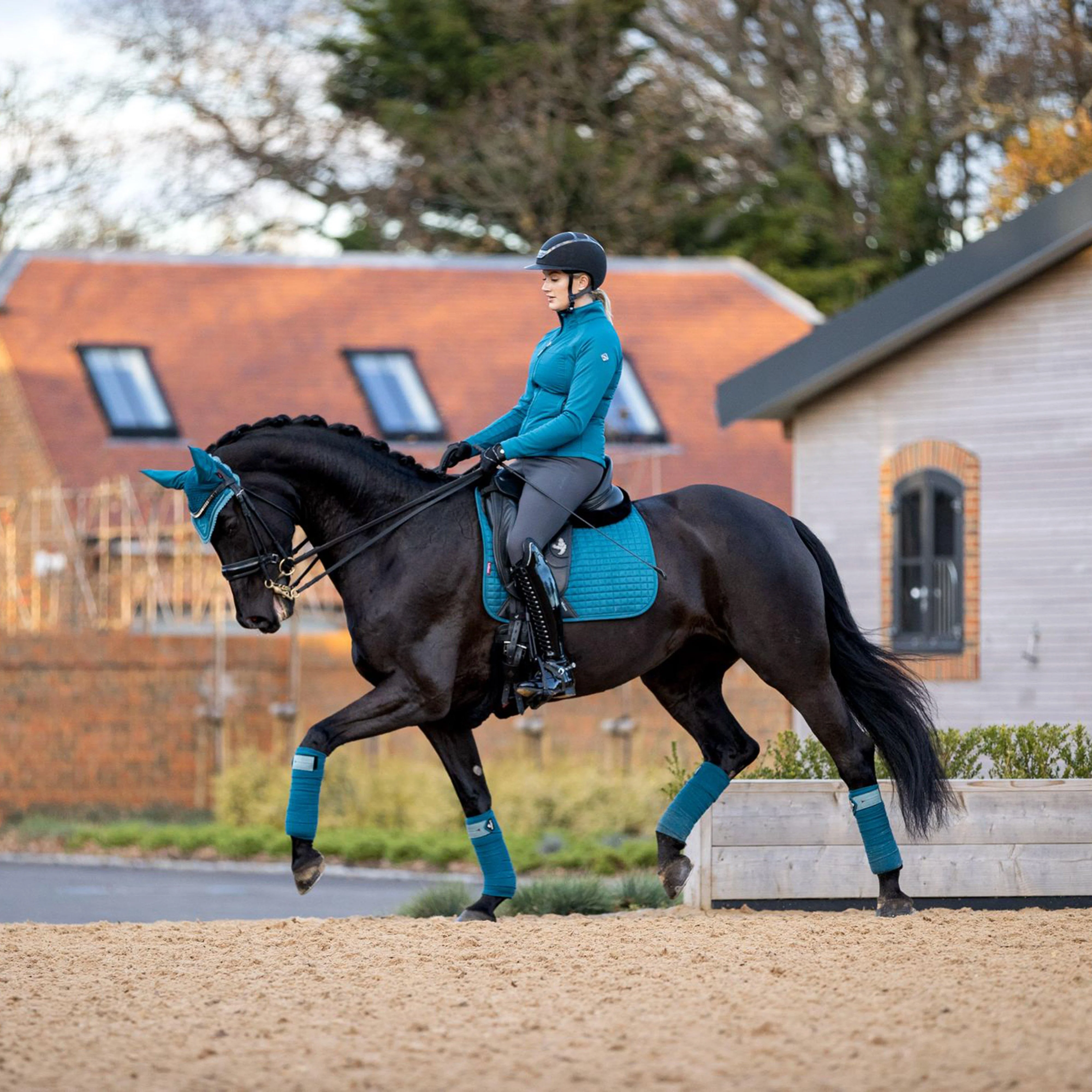 Suede Dressage Saddle Pad Marine - Image 5