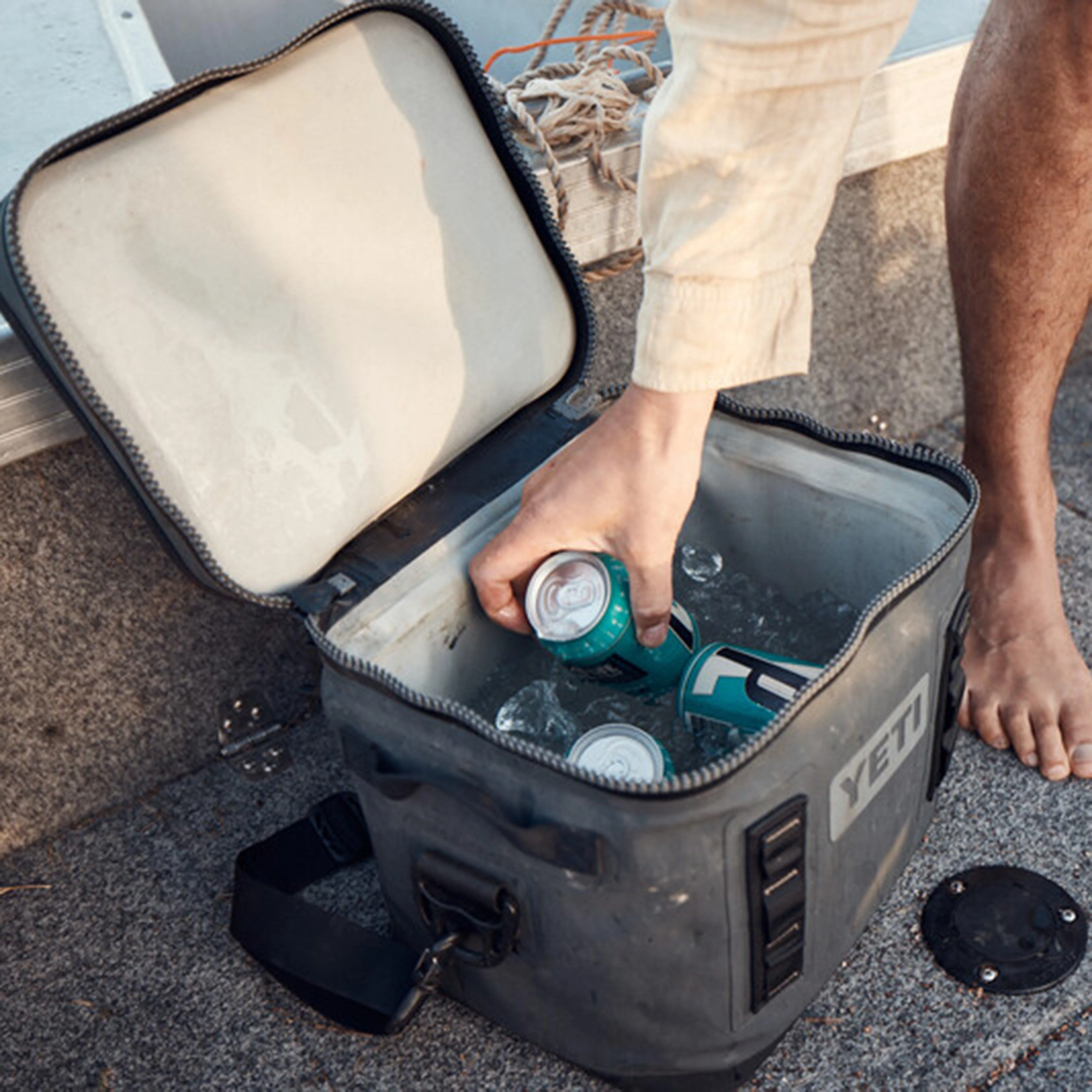 Hopper Flip® 18 Soft Cooler - Image 5